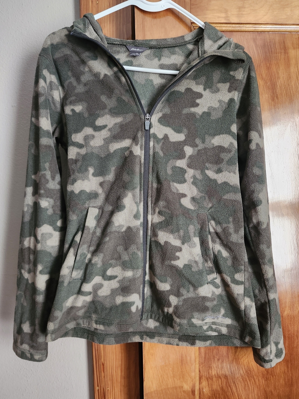 Eddie Bauer Womens Green Camo Fleece Zip Hoodie